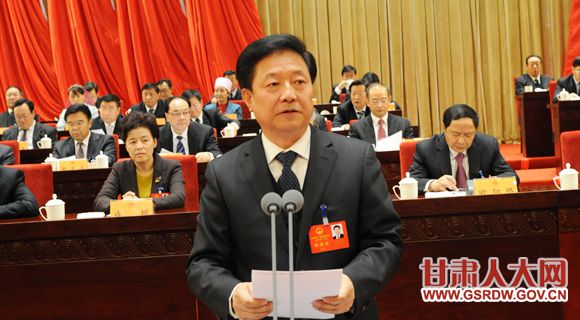 1月20日下午，省十二届人大四次会议闭幕，省人大常委会副主任孙效东主持