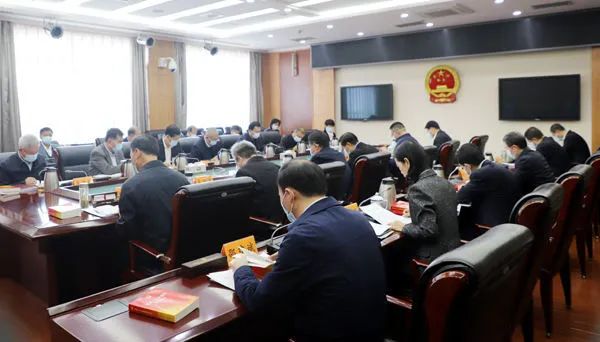 11月7日，省人大常委会党组召开会议，传达学习习近平总书记重要讲话精神，安排部署学习宣传贯彻工作